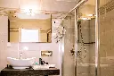 Cabine-de-douche-Suite-scaled.webp