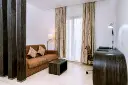 Espace-Salon-Chambre-Executive-300x200.webp