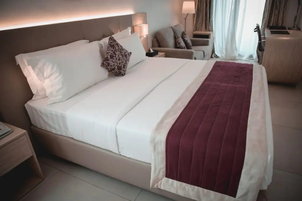 Luxury King Room