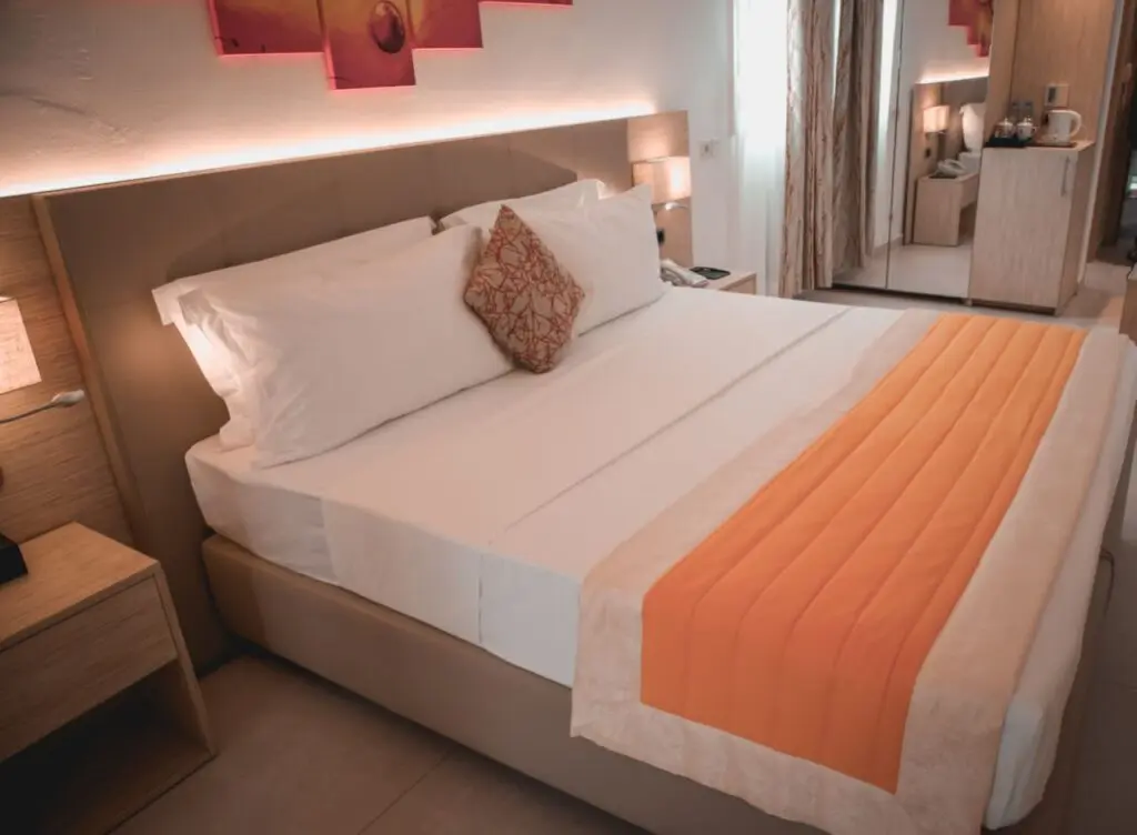 King Room